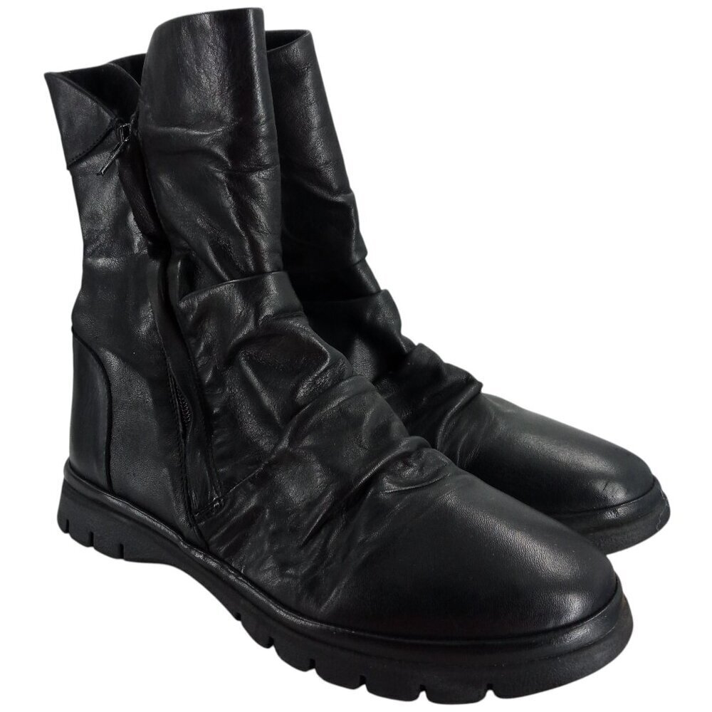 Miz Mooz Danny Black Leather Ruched Ankle Boots Size 38 US 7.5-8 Zipper Motto